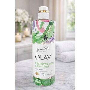 Olay Fearless Body Wash Artist‎ Series Restores Soft Silky Skin with Aloe 20 Oz